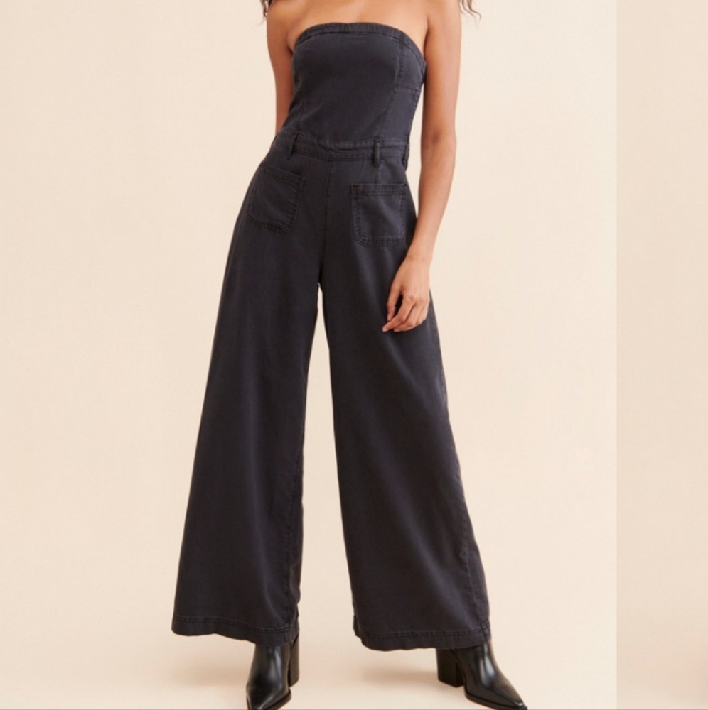 Pilcro By Anthropologie Strapless Wide Leg Cropped Jumpsuit
